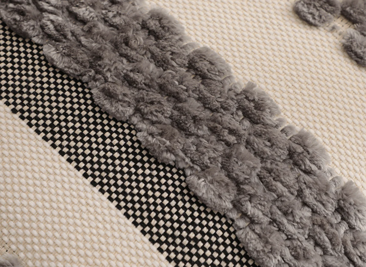 Coussin texturé gris et blanc écru 45x45 cm NEXUS - Image 2
