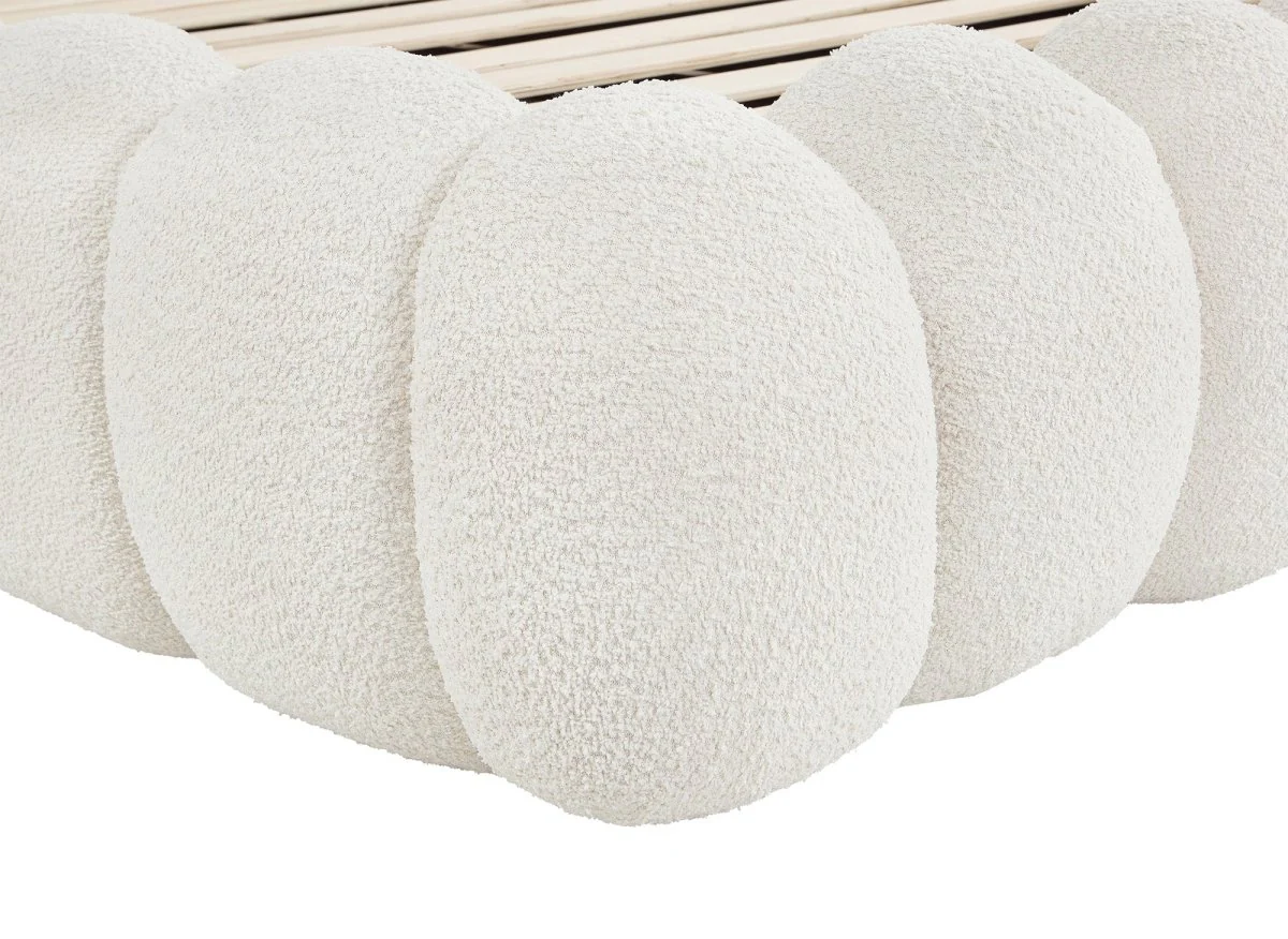 Lit double en tissu bouclette beige 180x200 cm GRETA - Image 5