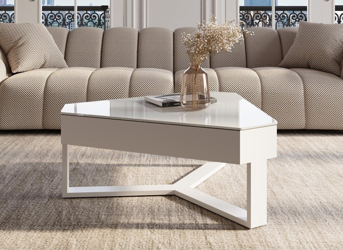 Table basse triangulaire blanche avec plateau pivotant et rangement SOLINE