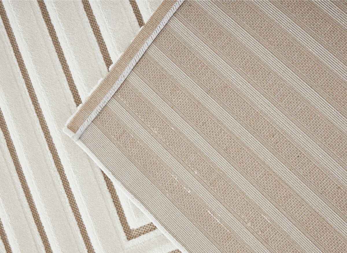 Tapis blanc écru à motifs chevrons 200 x 290 cm AMELIO - Image 4