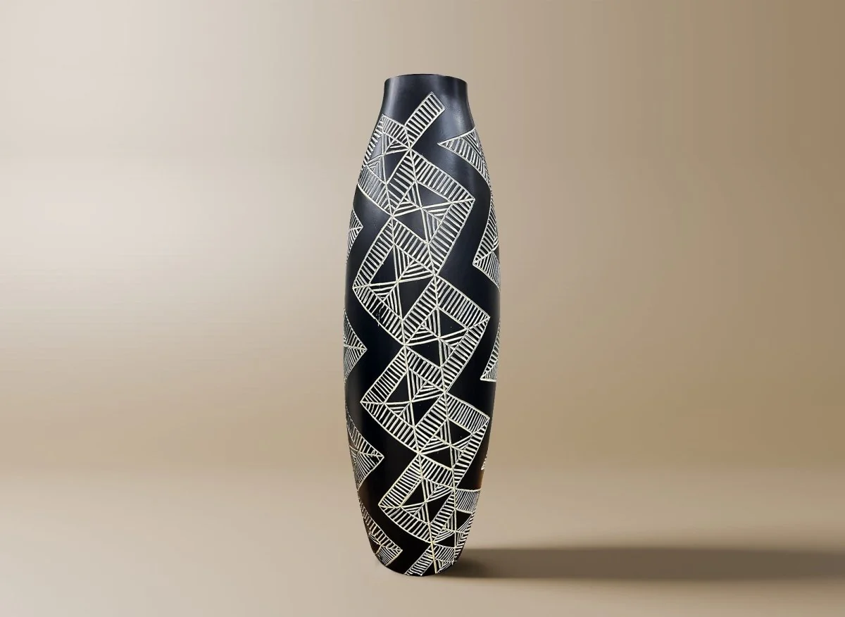 Vase ethnique en polyrésine noir et blanc H55 cm MAORI